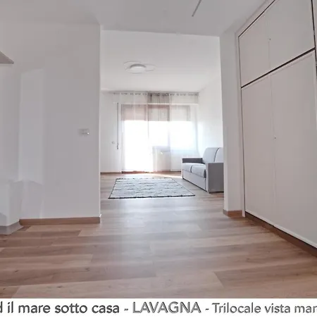 Il Centro Ed Il Mare Sotto Casa Apartment Lavagna Exterior photo